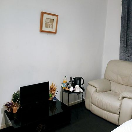Cozy Private Room Glasgow Eksteriør bilde