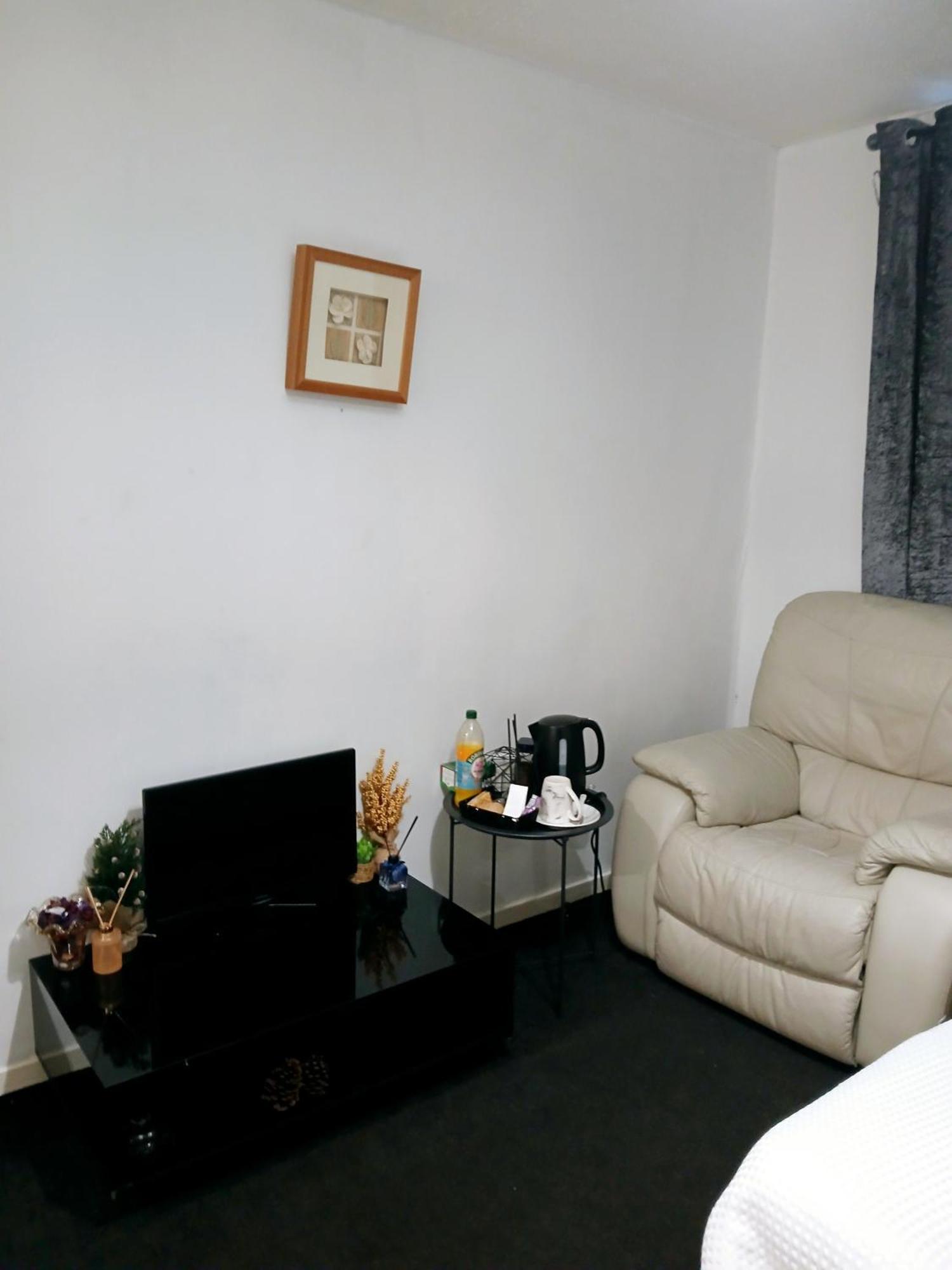 Cozy Private Room Glasgow Eksteriør bilde